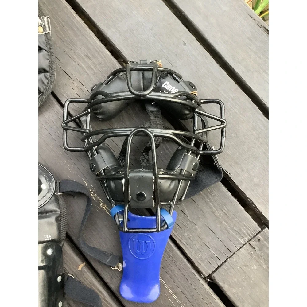 Wilson/Rawlings/cooper lBaseball Umpire/Catcher, Mask,chest & Shin Guard